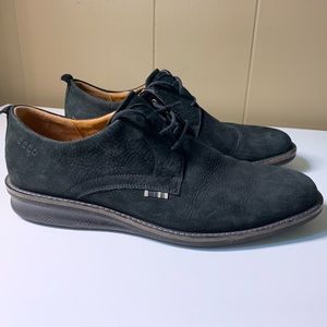 Ecco Hybrid Men’s Dress Shoes